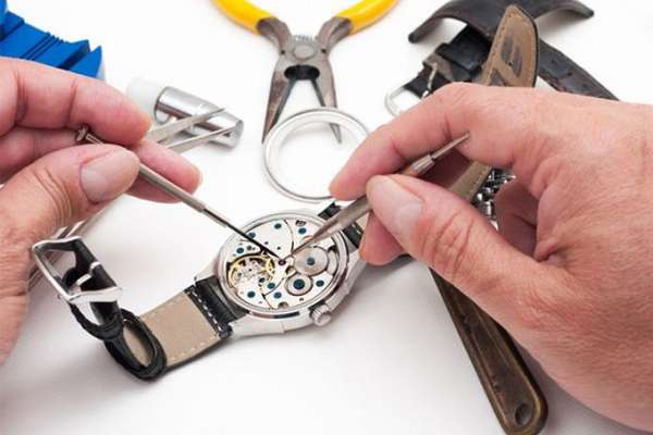 Smart Watch Repair Near Me - Blogs | Pocket Geek Tech Repair